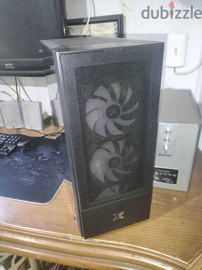 Selling my gaming PC in excellent condition. 1