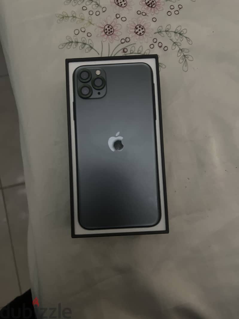 Apple - iPhone 11 Pro Max 1