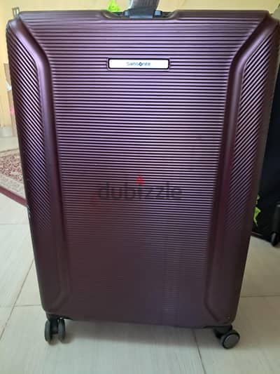 Samsonite luggage شنطة سفر سامسونيت اصلي