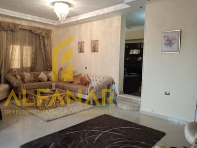 شقة فاخرة بالبنفسج 7 مفروشة وروف خاص 40م