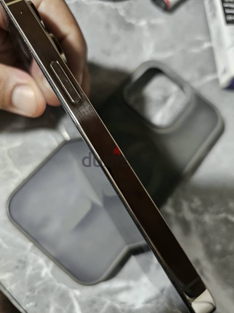iPhone 14 pro 2