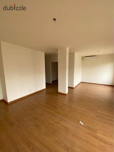 Fully finished Duplex, next to New Giza full view of the Pyramids