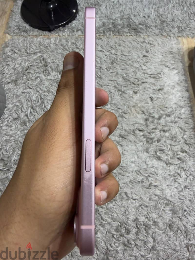 آبل - آيفون 15 بلس 2