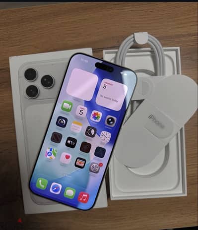 Apple - iPhone 17 Pro Max
