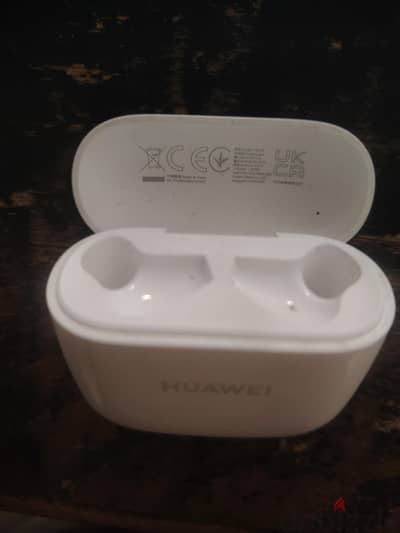 بوكس ايربودز Huawei SE2