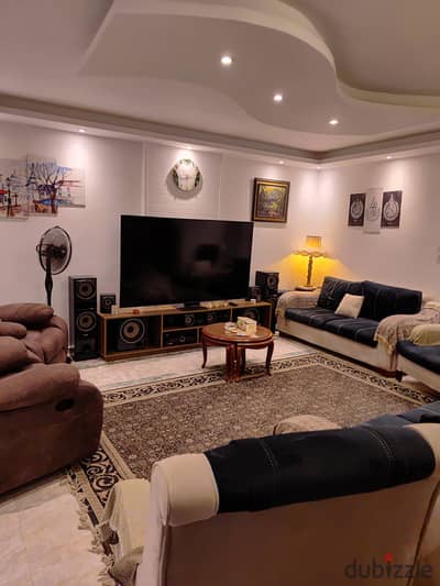 Apartment for sale in the Ninth District – Neighborhood 1 – Sheikh Zayed