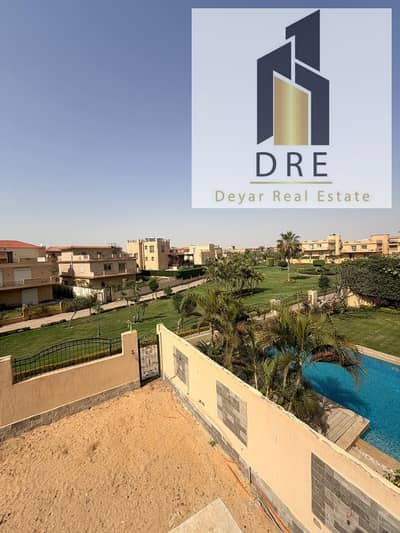 Villa for sale in Maxim Compound, Shorouk City, with a building area of ​​450m² and a land area of ​​530m²