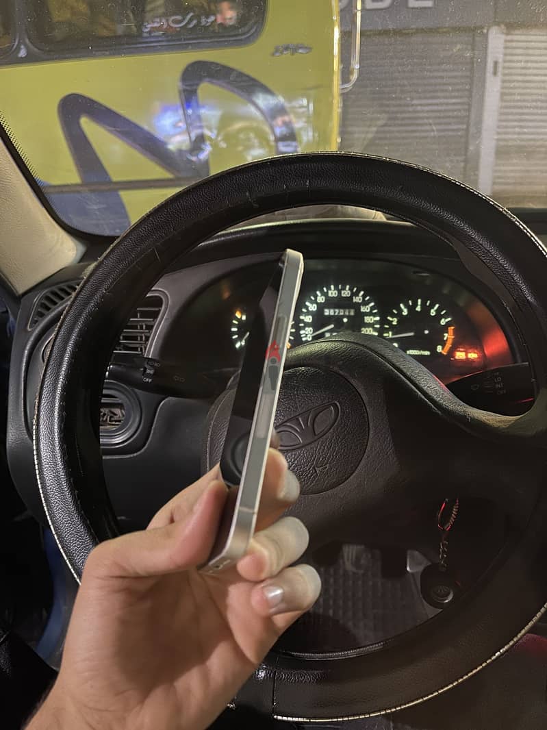 Apple - iPhone 13 4