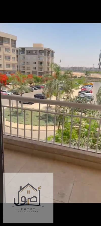 Apartment for sale in Madinaty Talaat Mostafa directly in front of services with open park and garden view