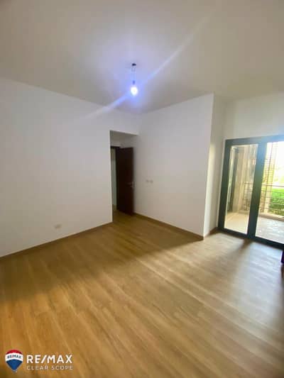 160m² apartment for rent in Fifth Square Marasem | Sea view and open landscape view