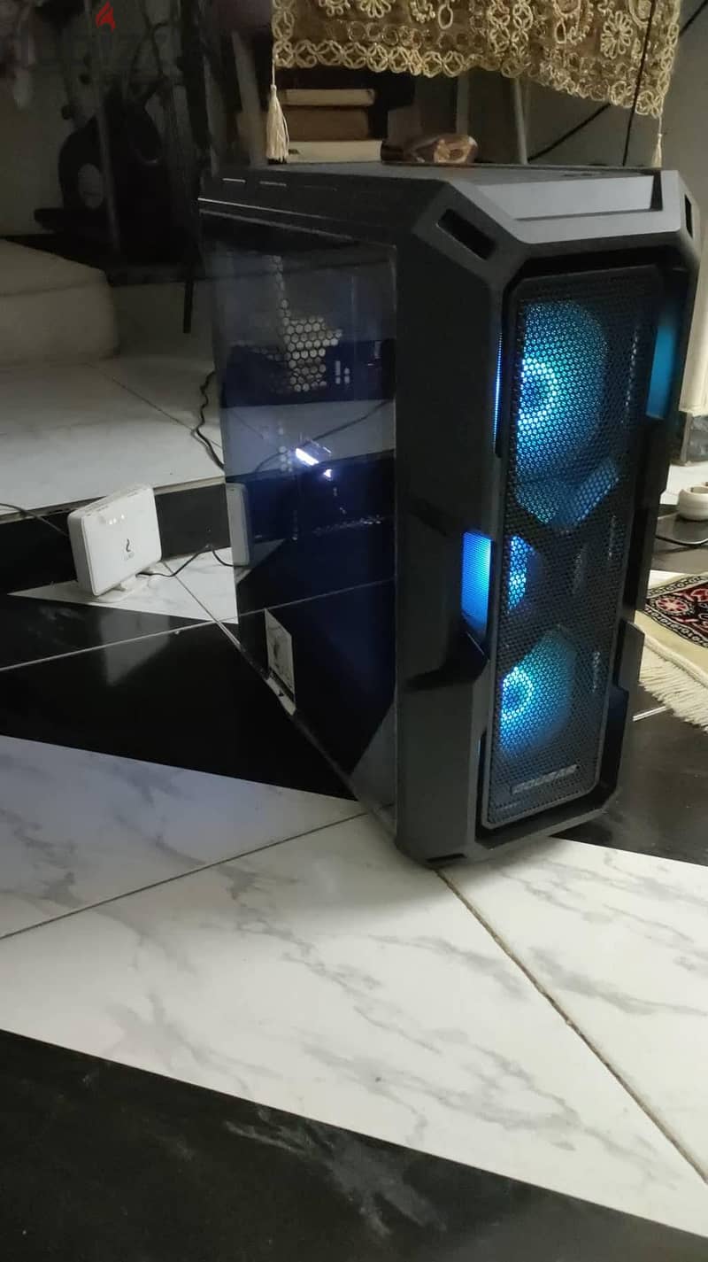 pc للبيع 1