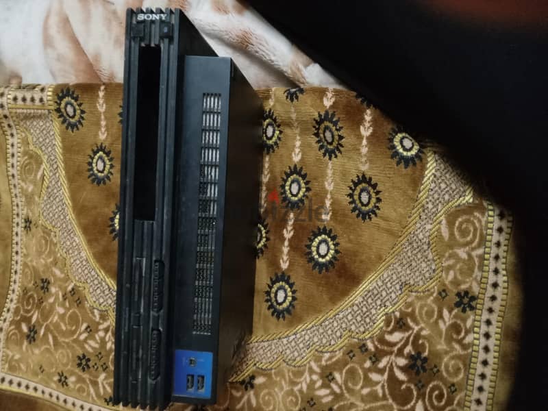 بلاستيشن ٢ 1