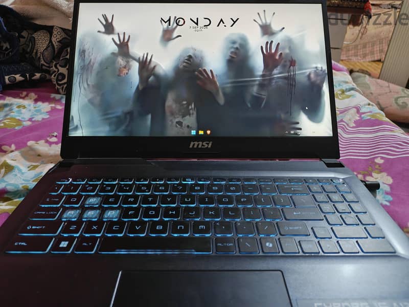MSI CYBORG 1