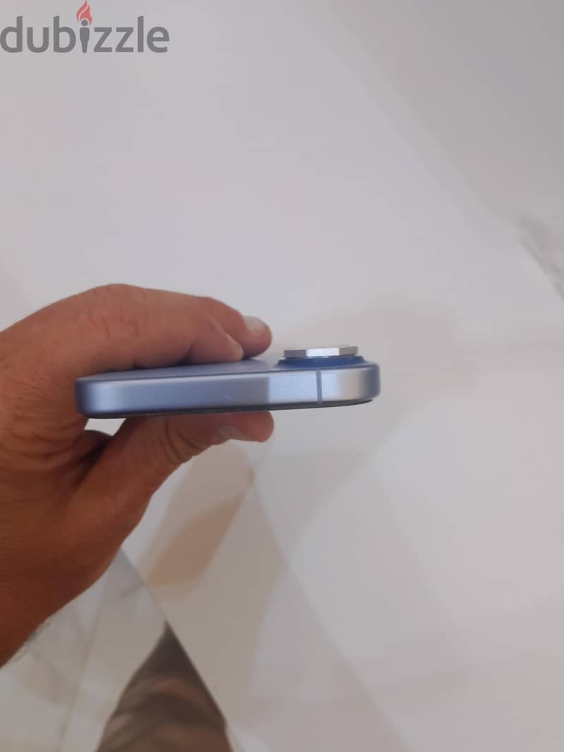 آبل - آيفون 17 3