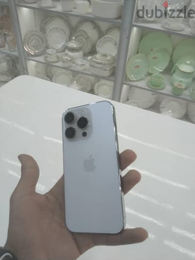 آبل - آيفون 14 برو