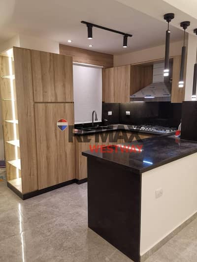 Ground floor apartment for rent with garden in Mountain View iCi