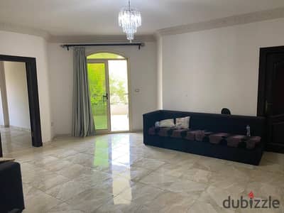  Duplex for Rent in New Cairo – First Settlement   Al-Yasmeen 3 Villas A distinctive ground-and-first-floor duplex situated in a quiet location wi
