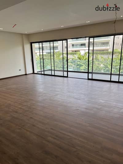 Luxury Lake View Apartment for Rent in Lake View Residence | 3 Bedrooms, Lake View & 2 Parking Spaces