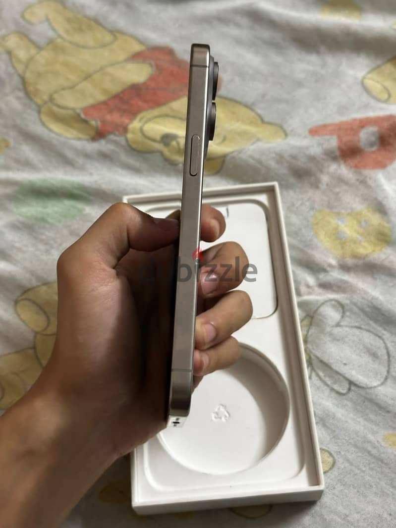 IPhone 15 Pro max 2