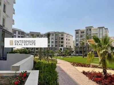 Apartment for sale at the initial offering price in the best location in 5 Settlement,very close to the AUC,with the lowest down payment in the market