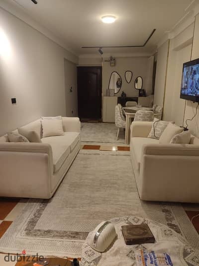 Apartment for sale 110 m Smouha steps from Green Plaza and Al Nasr Street / views of the street