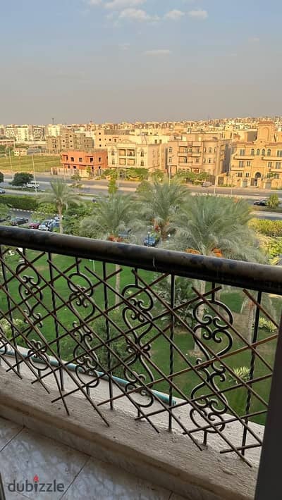 اقل سعر شقه للاستثمار فى الرحاب 2 مساحتها 99م دور متكرر جنب السوق والمولات موقع متميز جداا بسعر لقطه