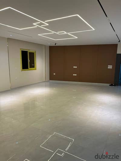 Apartment for sale, ultra-modern finish, District 7, Sheikh Zayed.