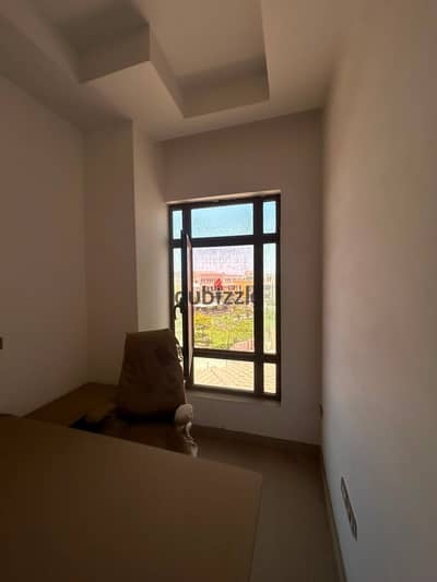 عيادة طبية للإيجار بـ جيت واي مول (Gateway Mall) - مدينة الرحاب