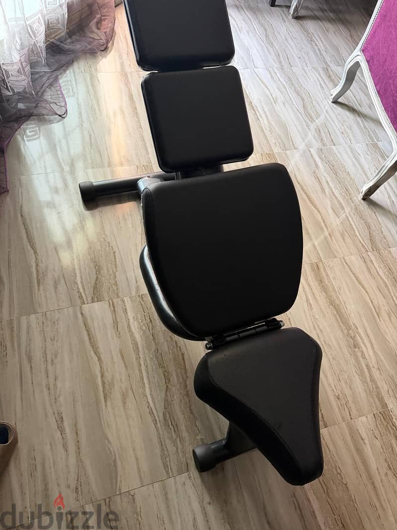 gym bench for sale almost new kasr zero 4