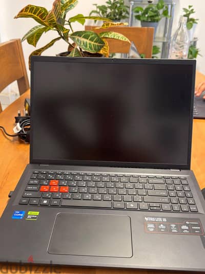 Acer Nitro Lite 16 – Core i7 / RTX – بحالة ممتازة