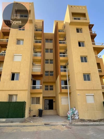 Apartment for sale in Ashgar City Compound, 105 meters, 3 rooms, bathroom, fully finished