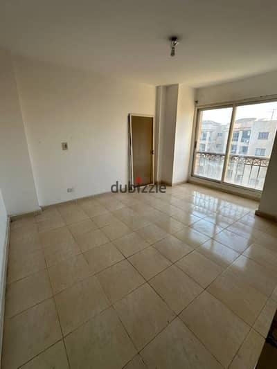 Apartment for sale 135m in Madinaty B3, North Wide Garden, a minute from the club