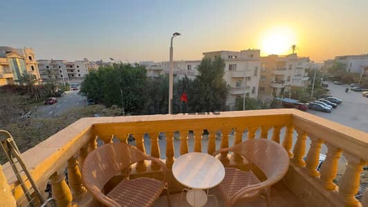  للبيع شقة مميزة – مدينة الشروق، الحي السابع