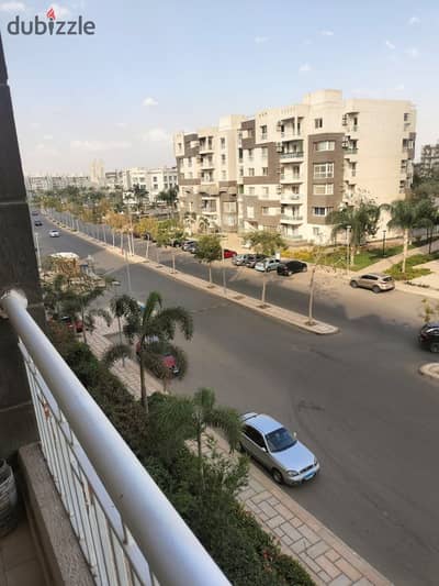 For Rent in Madinaty | 78m² apartment in B12, prime location, intermediate floor, open view.