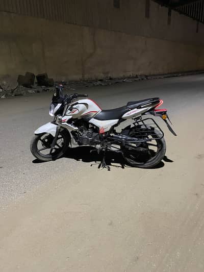 بنيلي vlr 200