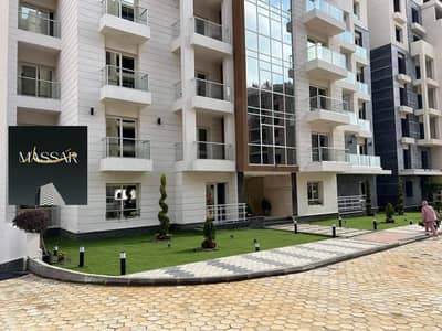 شقة تلت اربع تشطيب جاهزة استلام فوري داخل كومبوند مبني بالكامل وجاهز