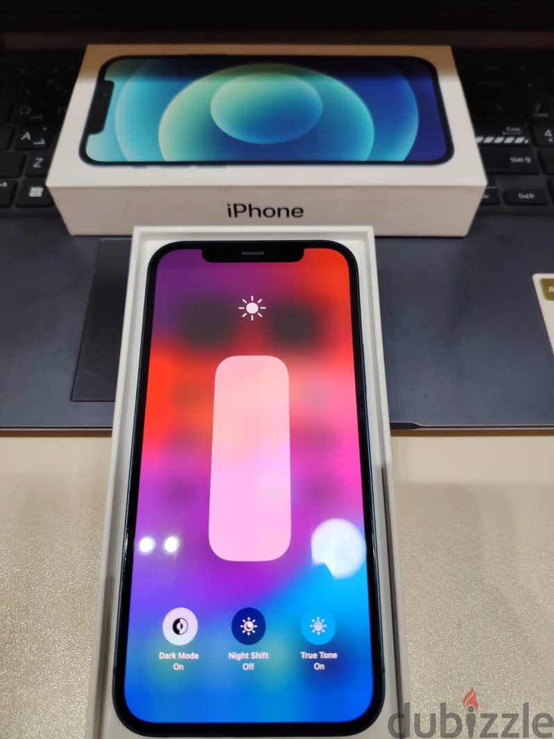 Iphone 12 حالة ممتازة 1