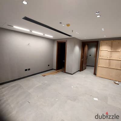 Licensed office space for rent on Main Lamborghini