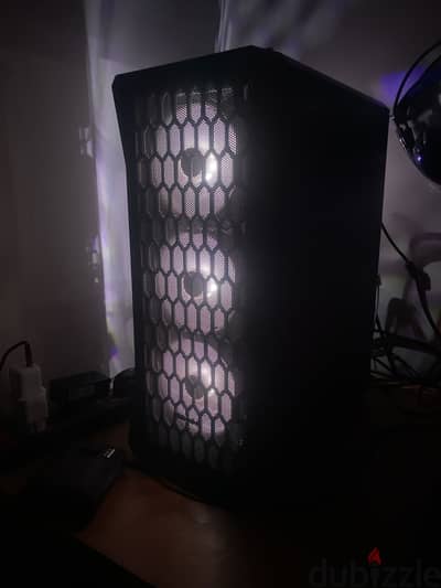 Antec NX360 Mid-Tower
