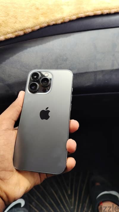 آبل - آيفون 13 برو