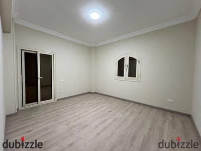 Apartment for sale in the third district, interior designer finishes, 185 sq m (old building permit), share of the land, immediate occupancy