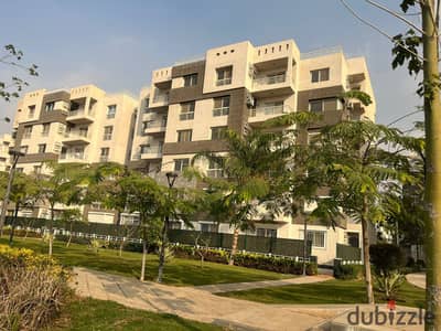 Apartment for sale at 12 in installments at cash price