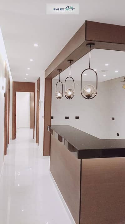 For those who appreciate high-end finishes: a 131m² apartment with ultra-super-lux finishes, ideally located in B6 right next to the service area.