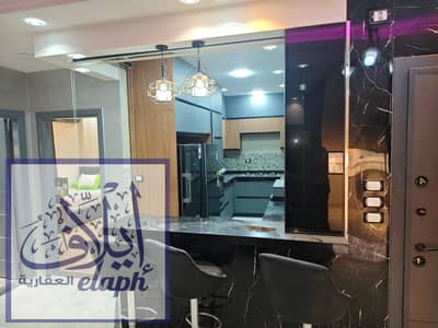  بنتهاوس فاخر + روف خاص للبيع في جاردينيا هايتس 3 | التجمع الخامس    240م² مباني + 75م² روف خاص  مفروش بالكامل – فرش وأجهزة جديدة ولم تُستخ