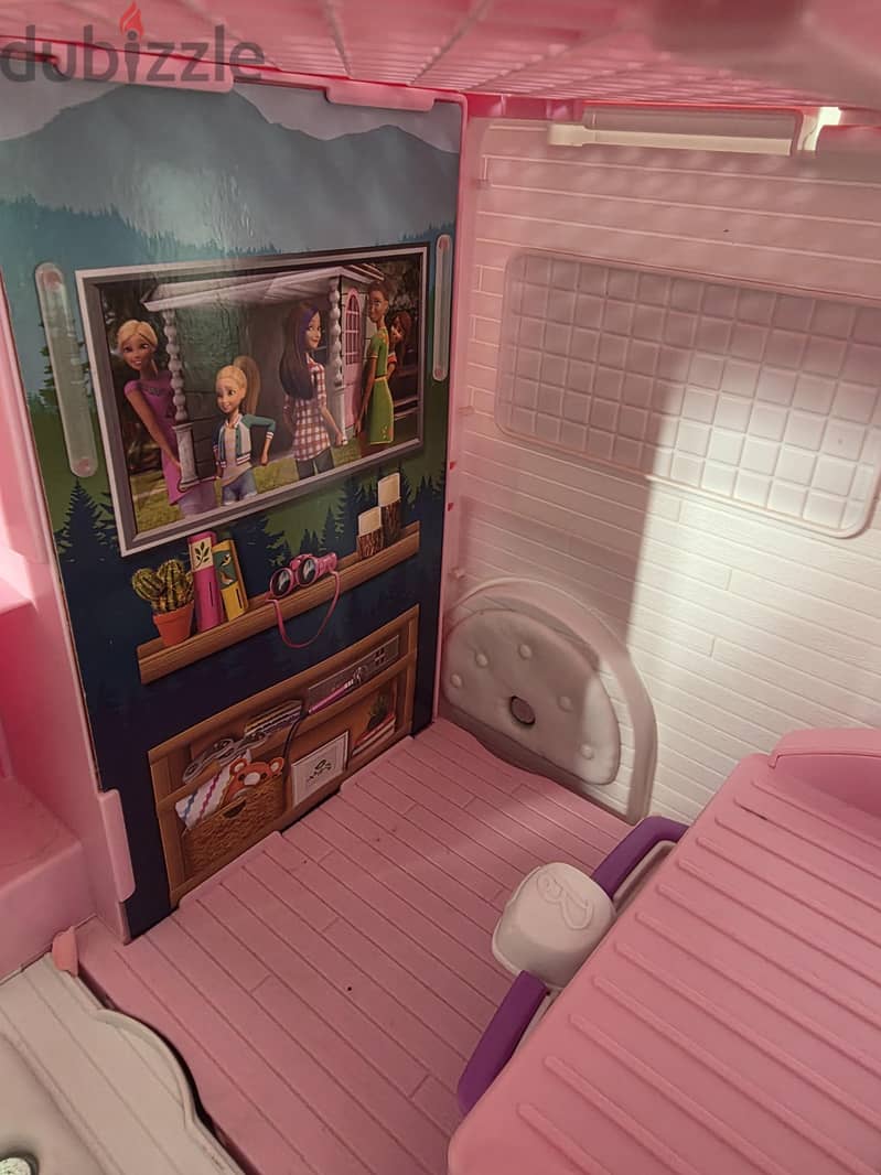 Barbie Camper Van 7