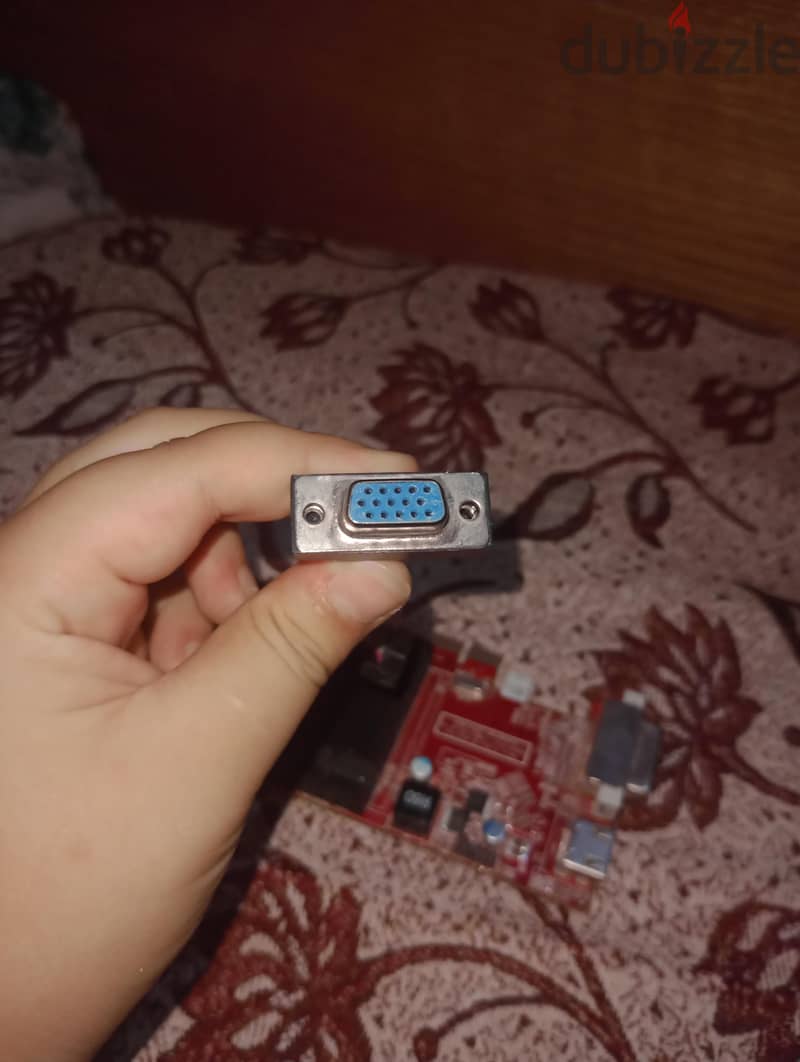 Amd Radeon HD 5450 1 جيجا ddr3 2