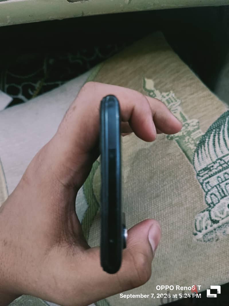 OPPO Reno3 7
