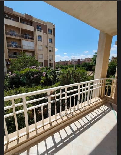 For sale, ultra super lux finishing, immediate delivery, B7 Talaat Mostafa, garden view, first residence.