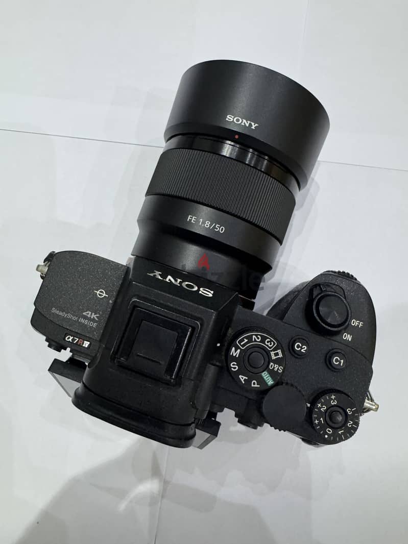 Sony A7R IV + lens 50m 1.8 3
