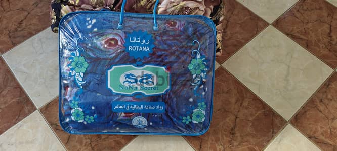 بطانية مشجرة طبقة واحدة شبه جديد